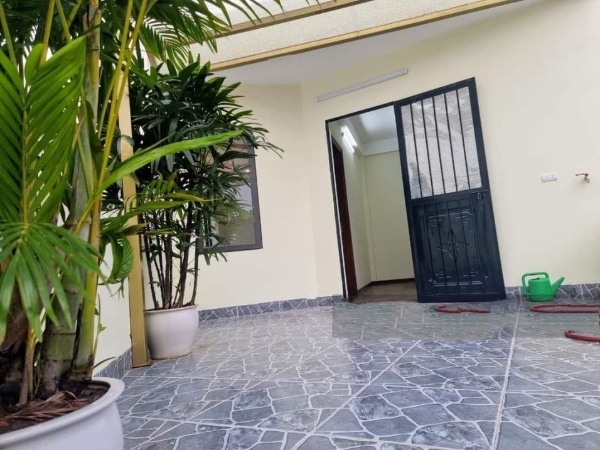 Bán nhà 5 tầng mới đẹp tại Đường Ái Mộ, Phường Bồ Đề, Long Biên, Hà Nội